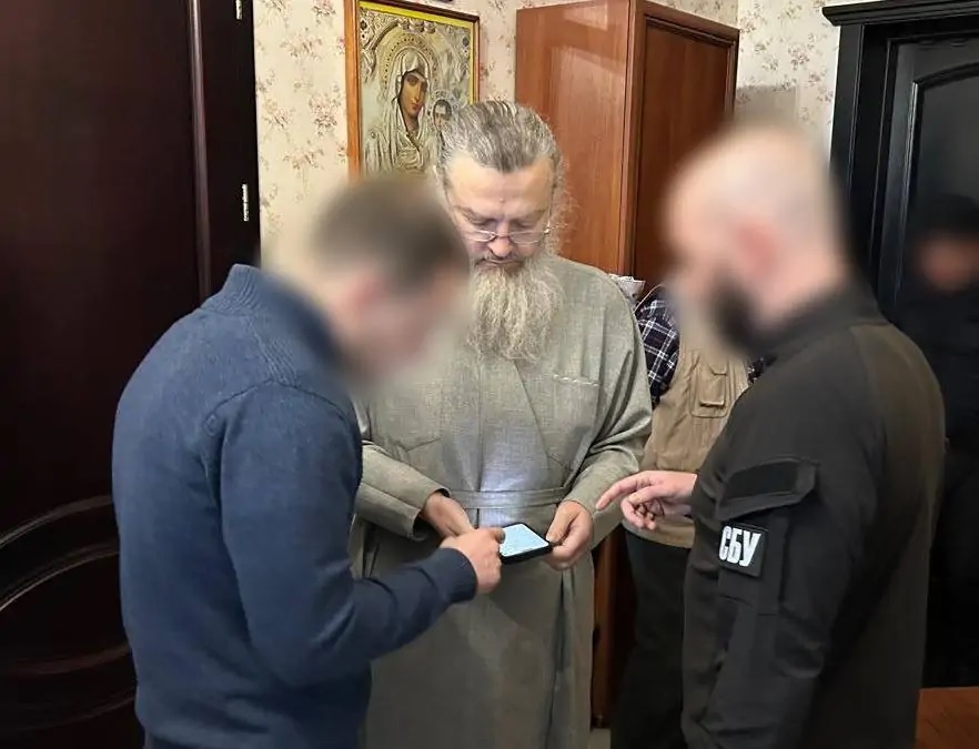 Украинские бесы усилили гонения на православных